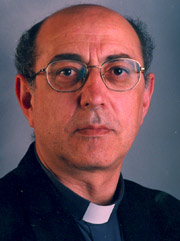 Eugenio Romero Pose