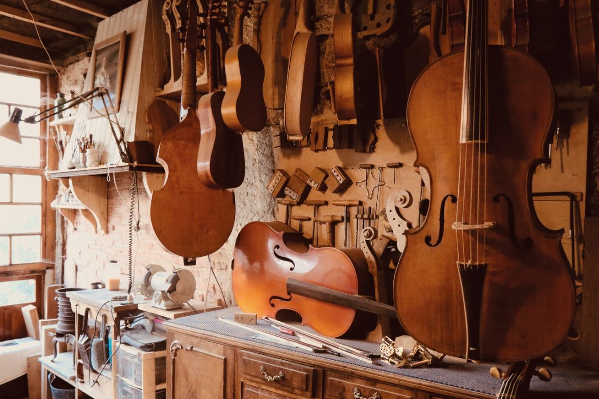 Foto de la tercera plana (instrumentos.jpg)