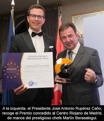 José Antonio Rupérez Caño, recoge el galardón de la Sociedad Europea de Fomento Social y Cultural en Madrid