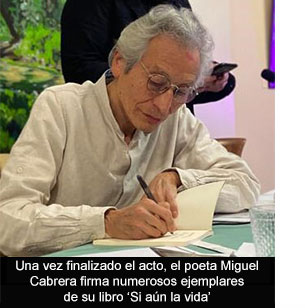 Miguel Cabrera, poeta peruano, presenta en Madrid su última obra 'Si aún la Vida'