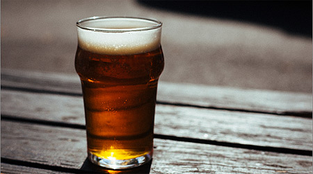 Cerveza, alcohol, frutos secos Realmente engordan tanto?