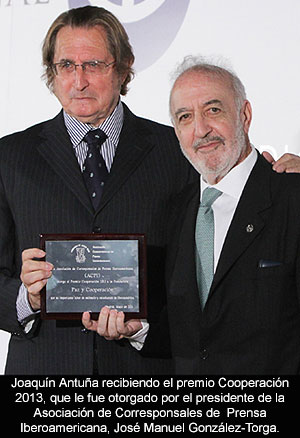 Joaquín Antuña Premio Cooperación 2013