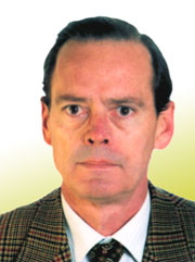 Martín  Esser