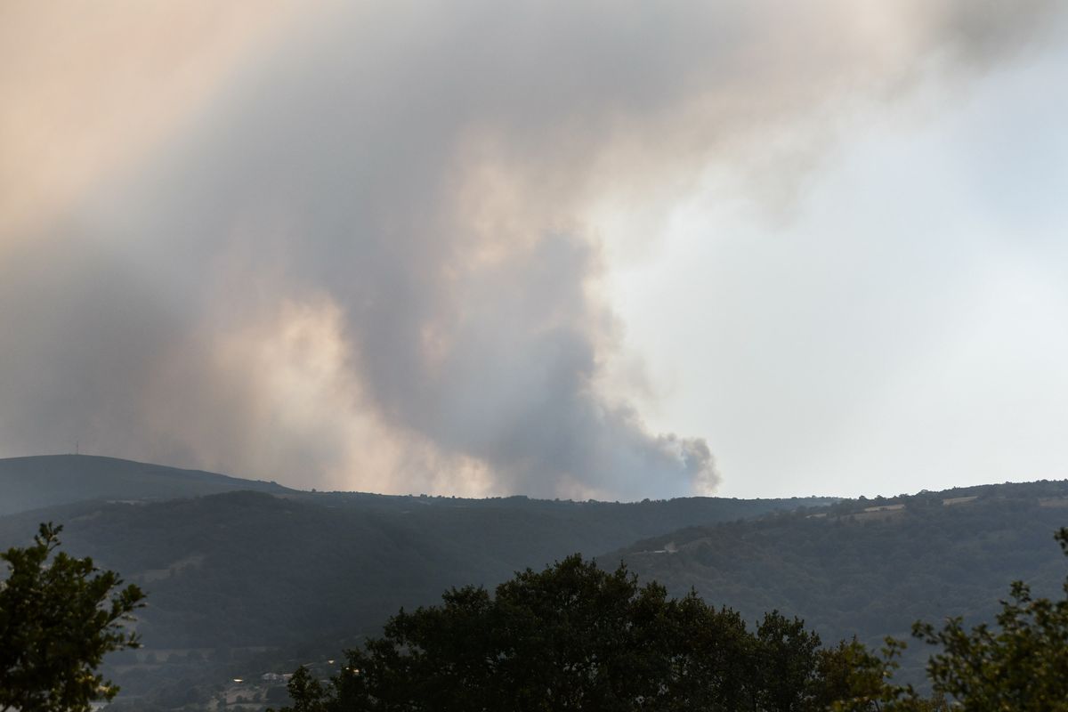 Foto del resto de noticias (incendios-chandrexa.jpeg)
