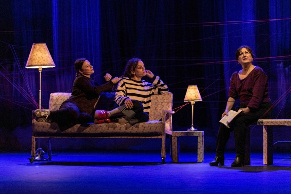 Foto de la noticia destacada (manual-patronaxe-teatro-noroeste.jpeg)