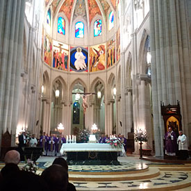 Un grito en La Almudena