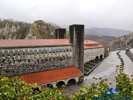 Tradición, modernidad y paisaje. Arantzazu