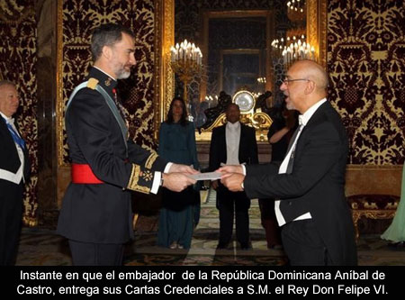 Entrega de las Cartas Credenciales al monarca Felipe VI