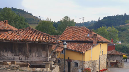 El cuidado del paisaje, los deportes de montaña y el senderismo registra records de visitantes en Asturias
