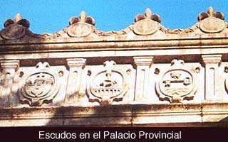 Escudos oficiales en edificios pblicos y monumentos de la ciudad de Lugo