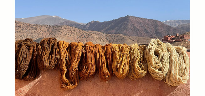 La Real Fábrica de Tapices acoge la exposición 'Paisajes Tejidos de Kavita Pamar'