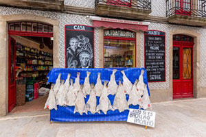 Los ultramarinos, aquellos locales únicos (2)