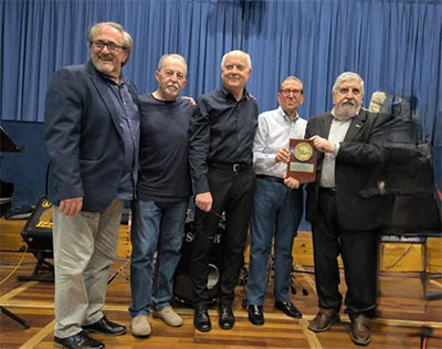 Música y pintura alimento de Dioses
