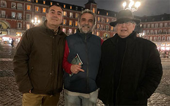 Una crónica mundana 