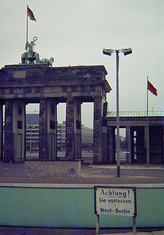 Postales del Mundo: El muro de Berlín