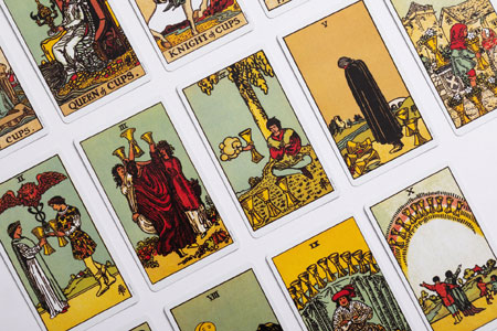 Los 2 métodos de lectura más empleados en el Tarot