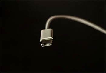 El chip invisible que hace que no todos los USB-C sean iguales