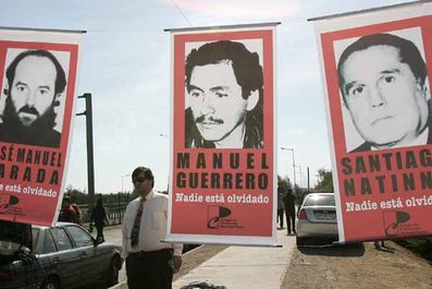 Degolados pola represi�n