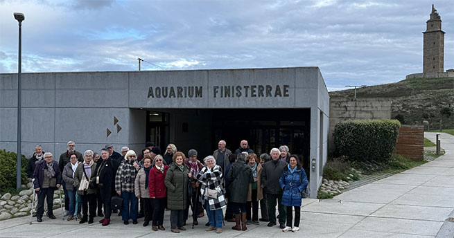 La UNED Senior Coruña inicia el año en el Aquarium Finisterrae
