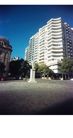 La mujer de la plaza