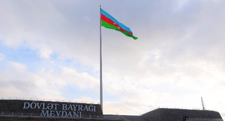 Azerbaiyán celebra el día de la república en el 102 aniversario de la primera República parlamentaria del mundo islámico: La República Democrática de Azerbaiyán
