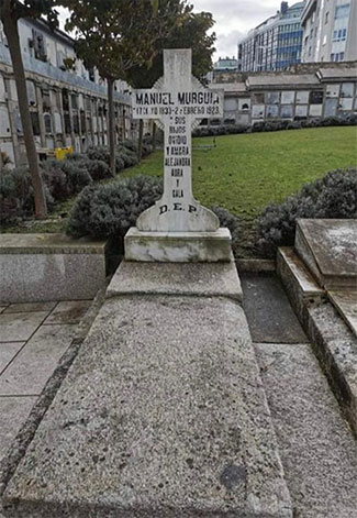 Un monumento funerario para Manuel Murguía